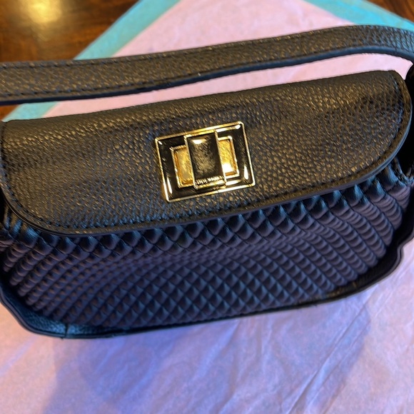 Steve Madden Black Quilted Shoulder Bag | Exterior Pockets - Picture 4 of 9